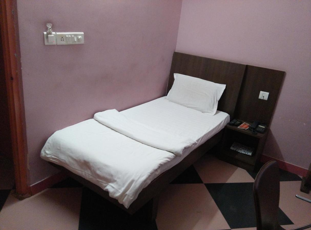 Nash Inn Bengaluru Zewnętrze zdjęcie